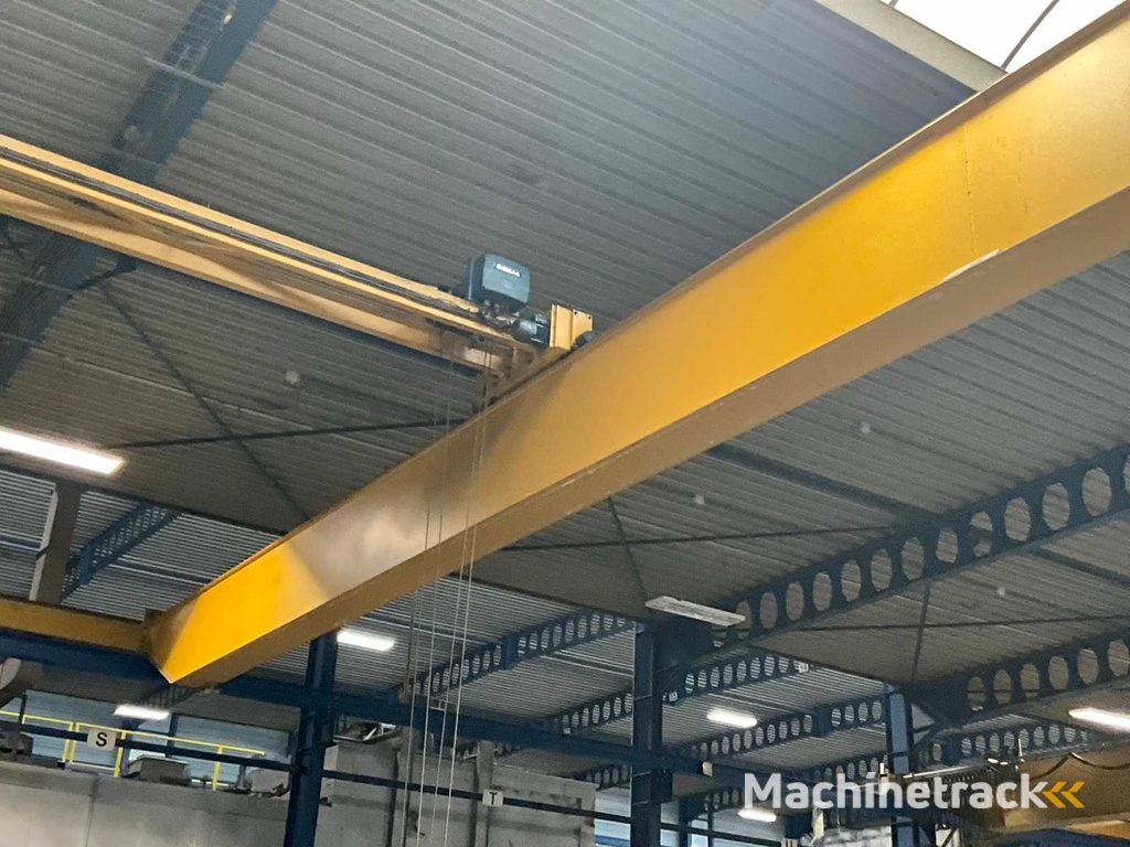 Rolbrug/bovenloophalkraan DEMAG-JAMACH 2x 2,5 ton