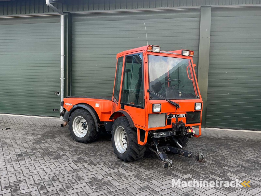 2001 Holder C9800H Tool Carrier