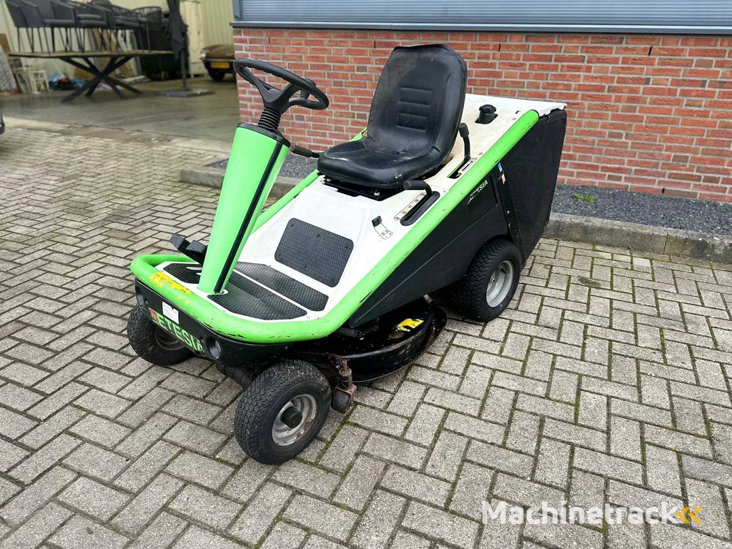 Etesia - Zitmaaier