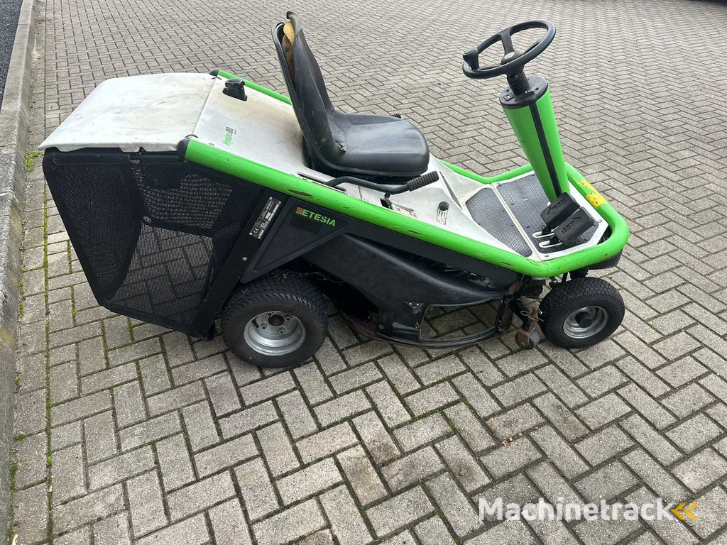 Etesia - Zitmaaier