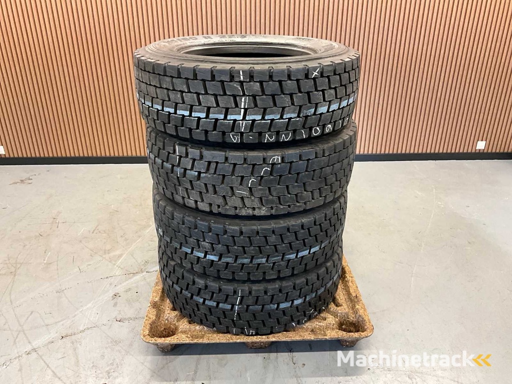 4x 315/60 R22.5 Pirelli Runderneuerter LKW-Reifen