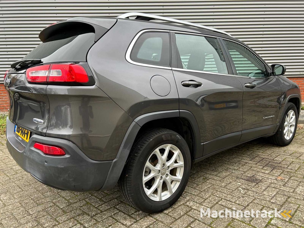 Jeep Cherokee 2.0 Longtitude; RD-144-V