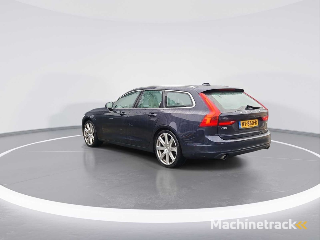Volvo V90 2.0 D4 Momentum 2017 | NT-860-R