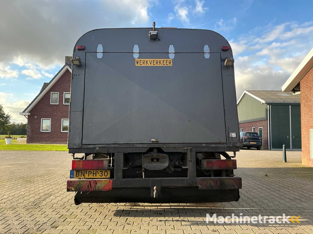 2003 MAN T36 Burtec Bitumensprayer Truck Stickycar