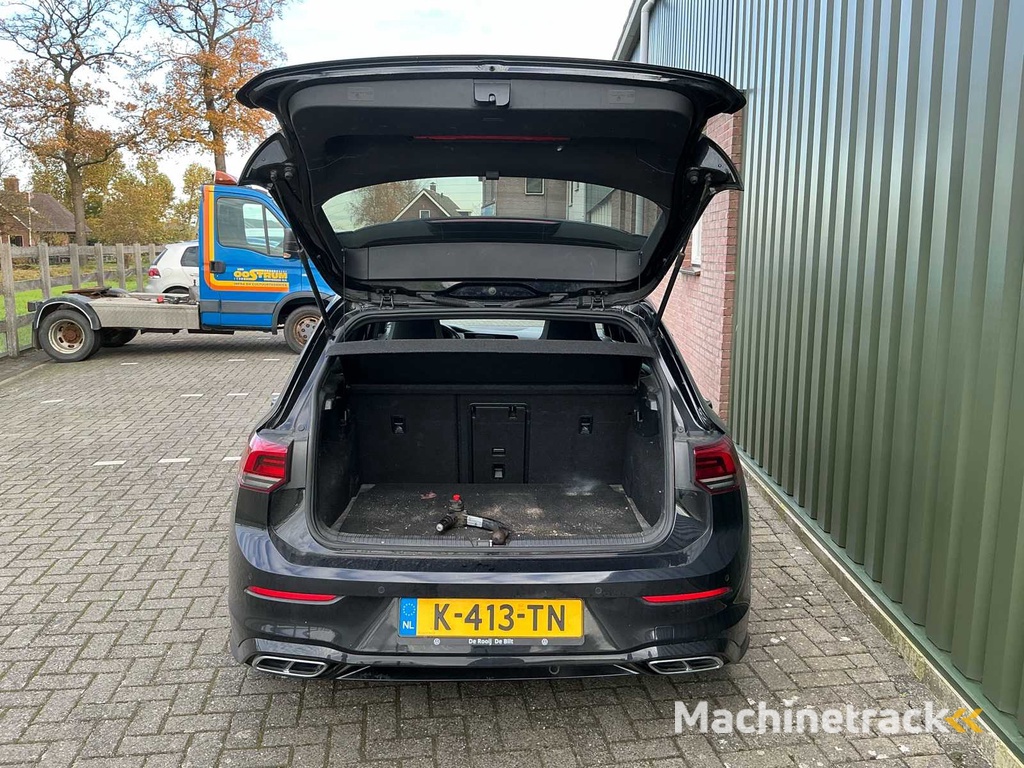 2020 Volkswagen Golf 1.5 eTSI Style Personenauto