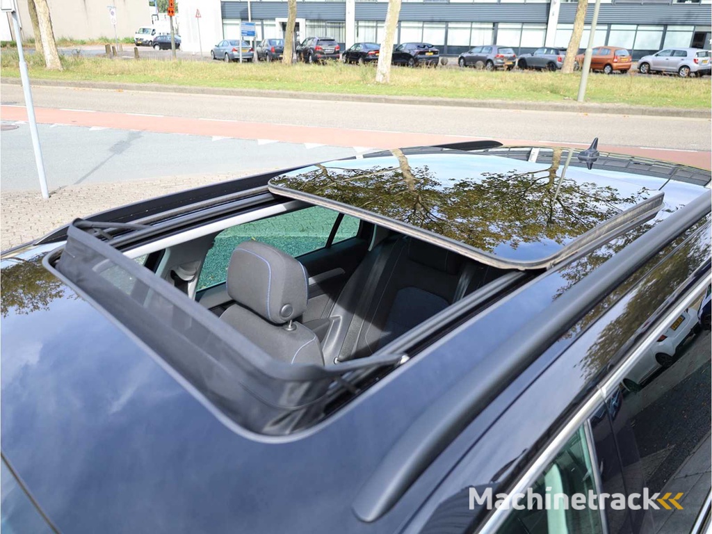 Volkswagen Passat Variant GTE 1.4 TSI PHEV 218PK Automaat 2022