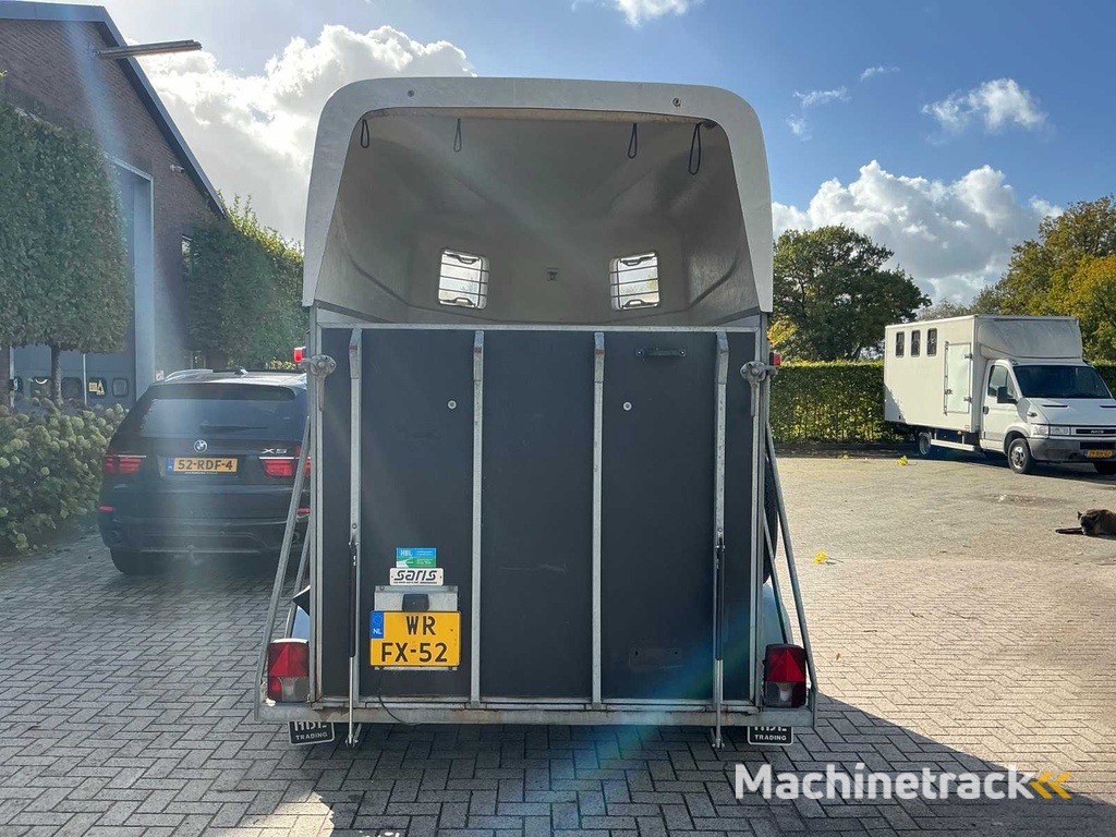 Saris PTS Paardentrailer