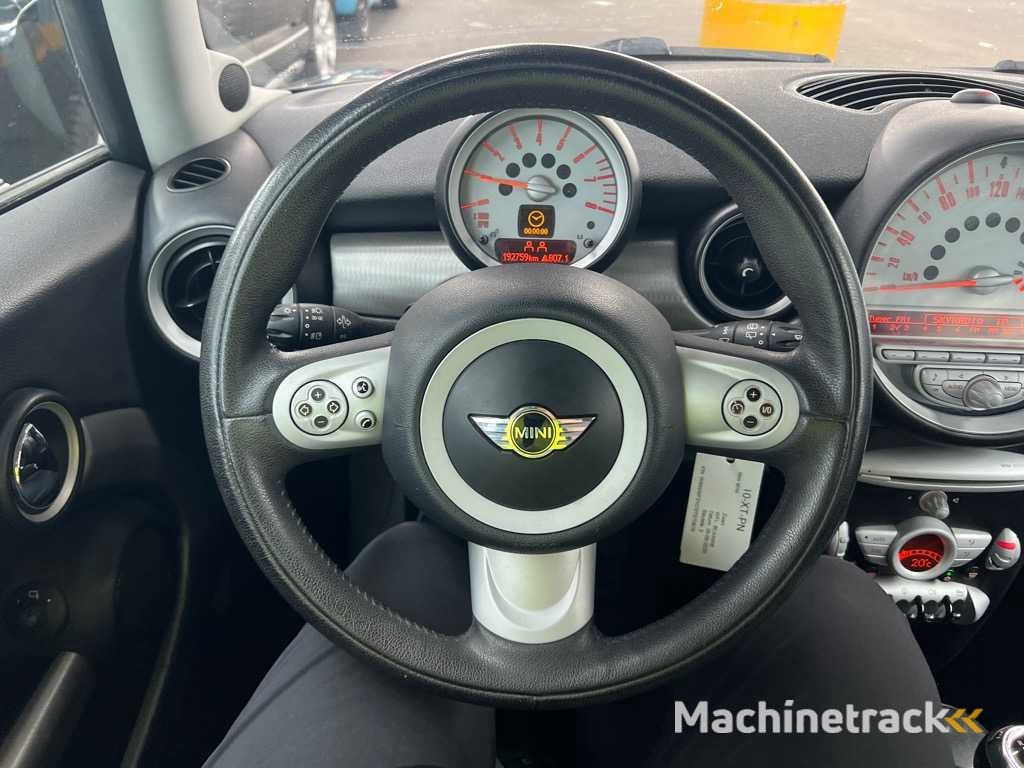 Mini 1.6 Cooper Chili 2007 | 10-XT-PN