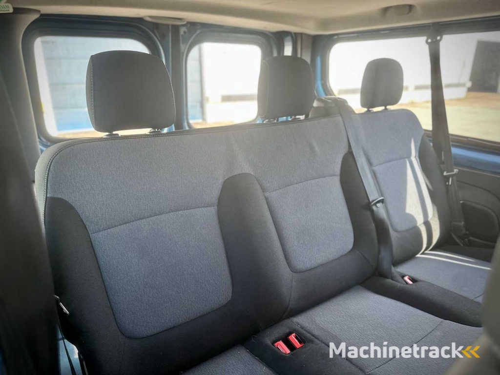 Opel Vivaro Combi 1.6 CDTI BiTurbo 9Persoons; TB-147-L