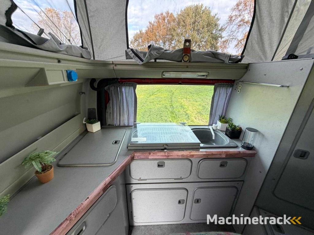 Ford Transit EUS kampeerwagen Nugget camper 68-VP-SX