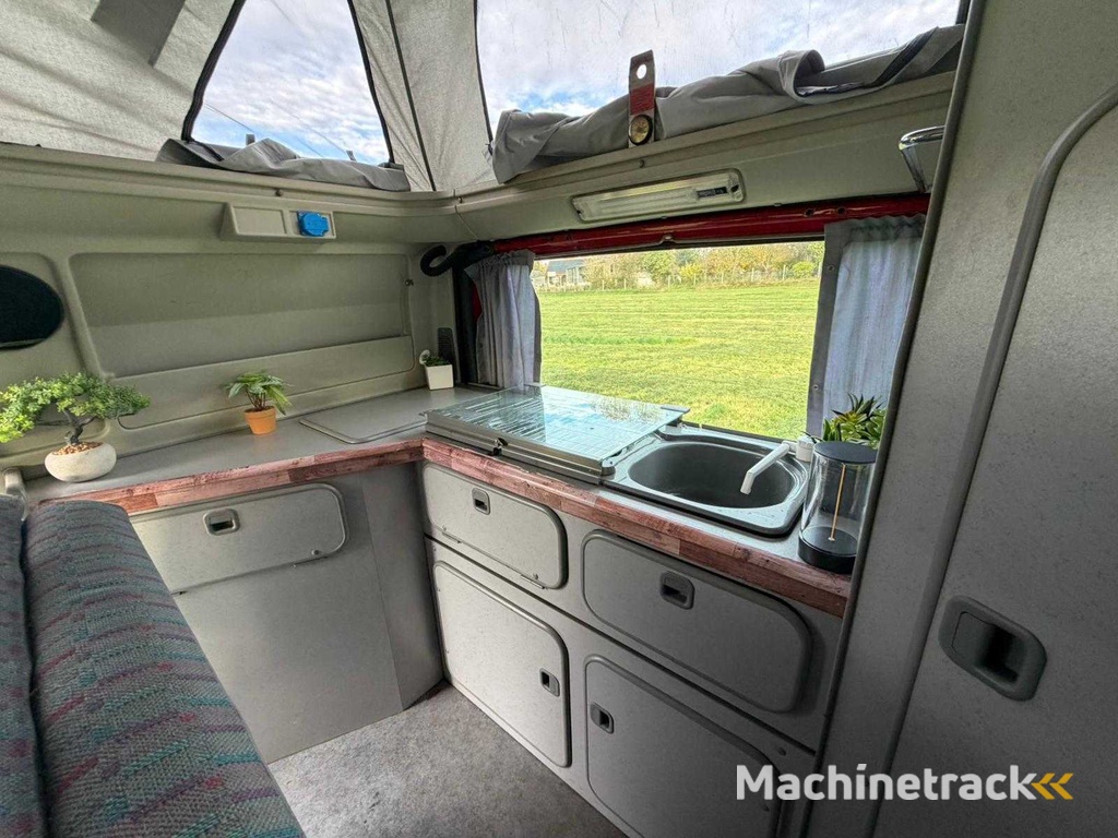 Ford Transit EUS kampeerwagen Nugget camper 68-VP-SX