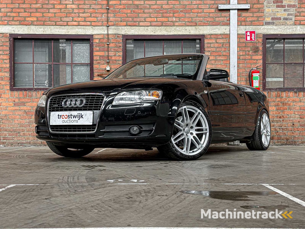 Audi A4 Cabriolet 3.2 FSI V6 Quattro Pro Line 256pk 2006, 70-SR-RL Youngtimer