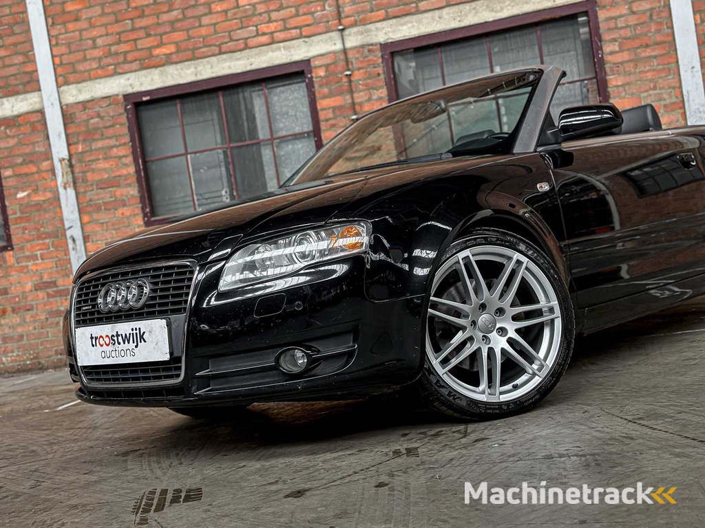 Audi A4 Cabriolet 3.2 FSI V6 Quattro Pro Line 256pk 2006, 70-SR-RL Youngtimer