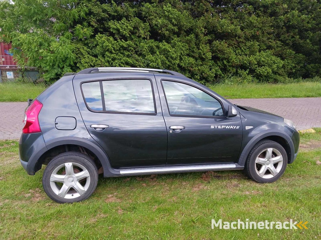 Dacia Sandero 1.6 Stepway, 20-LPZ-2