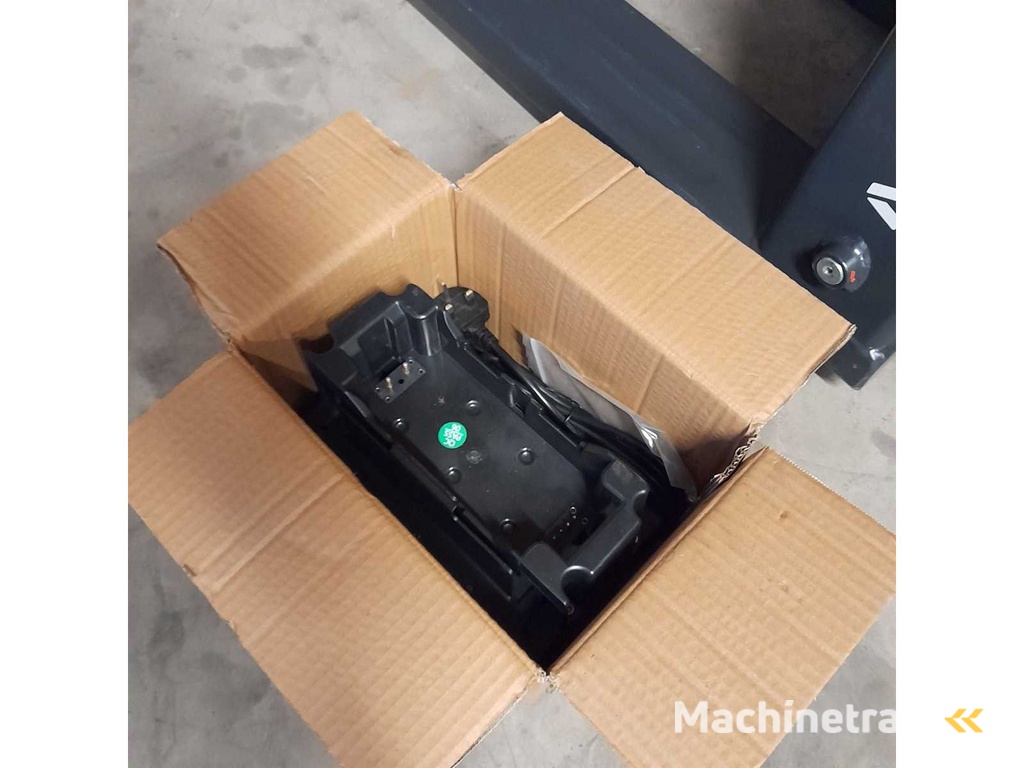 Linde MT150 Unbenutzte Elektro-Niederhubwagen