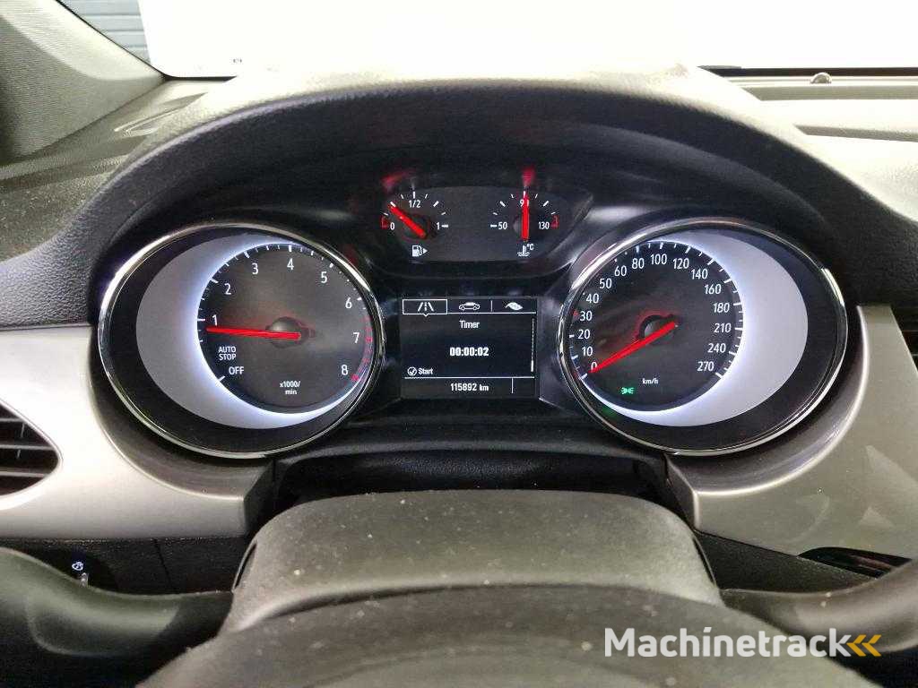 Opel Astra Sports Tourer 1.2 Ed. 2020 ; L-251-PB