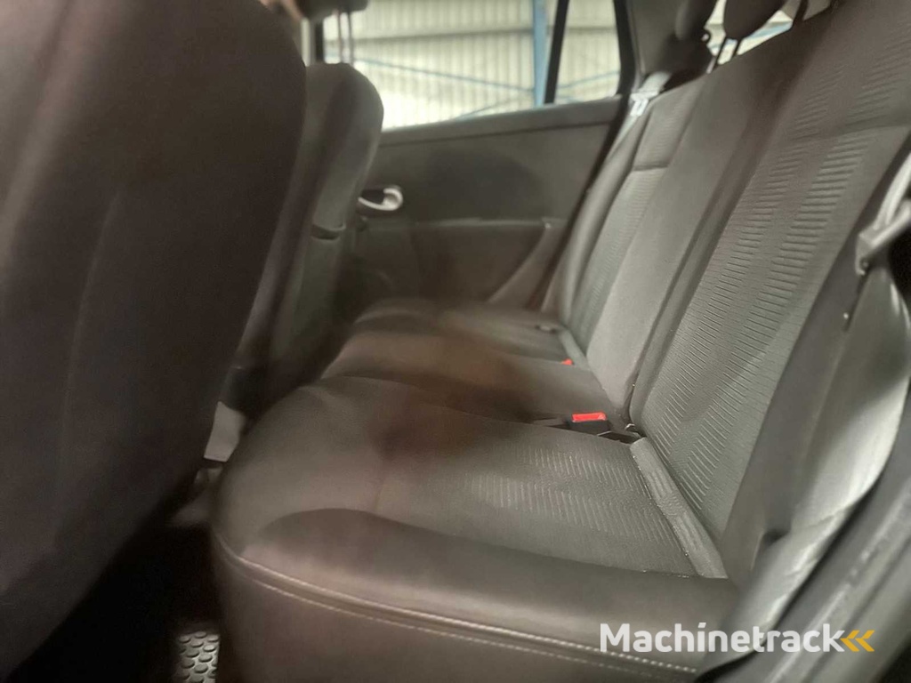 Renault Clio Estate 1.2 TCE Collection, JR-399-K