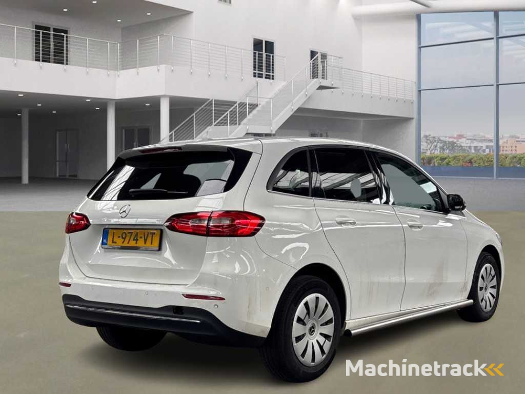 Mercedes-Benz B-klasse 200d , L-974-VT