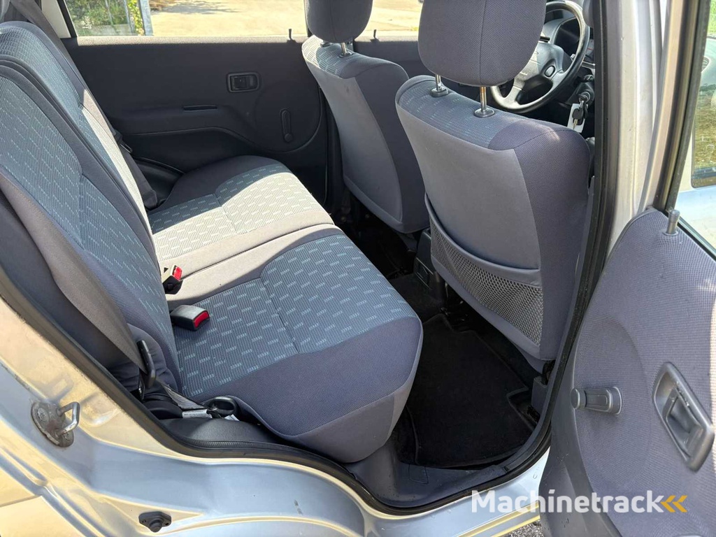 Daihatsu Terios 1.3 DX, 11-TD-DL