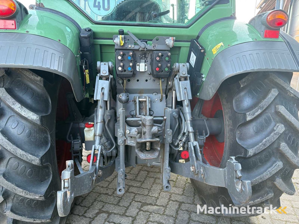 Fendt 209 S Vario Cargo 3X65 Front Loader