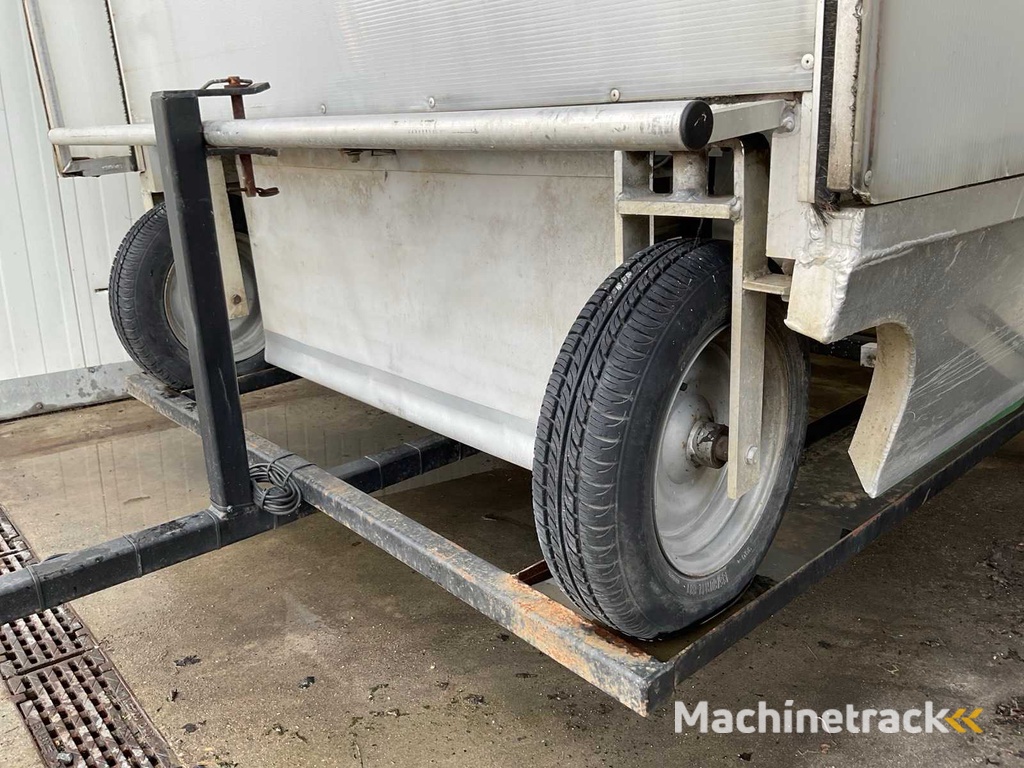 2011 Peco 150 Track Selection Truck