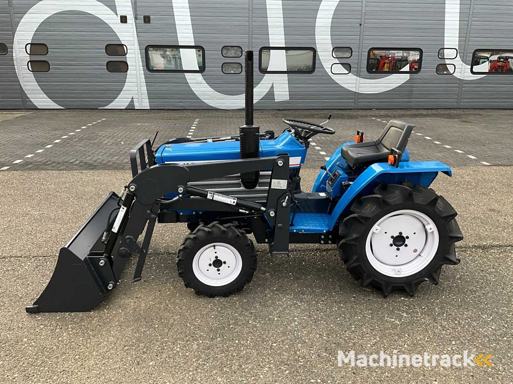 Iseki TU1600 4WD Mini Tractor with Front Loader