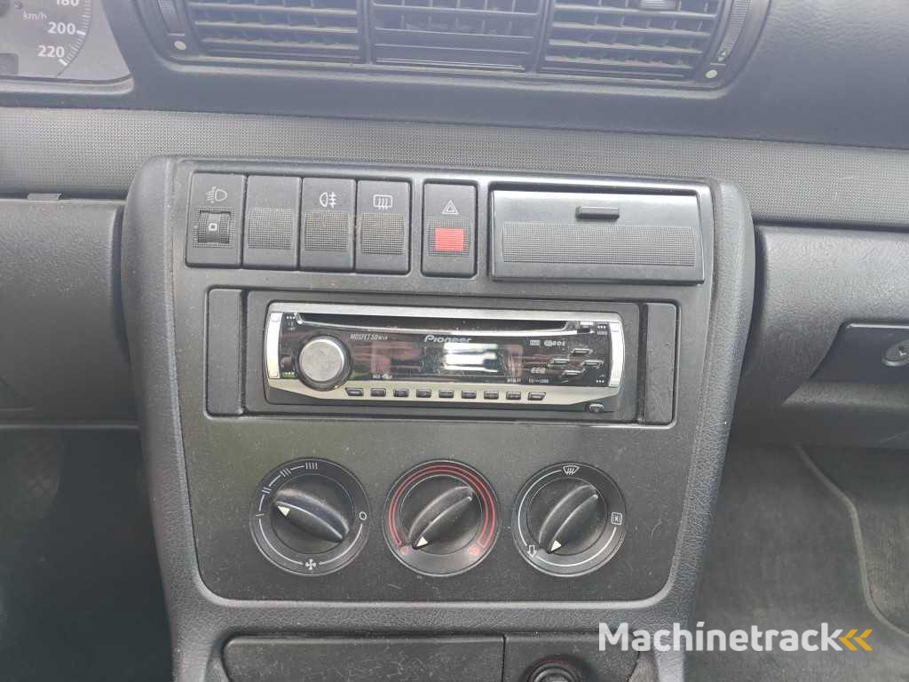 Audi A4 Limousine 1.9 TDI , PS-HJ-54