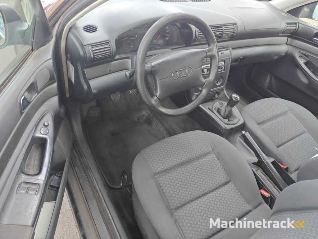 Audi A4 Limousine 1.9 TDI , PS-HJ-54