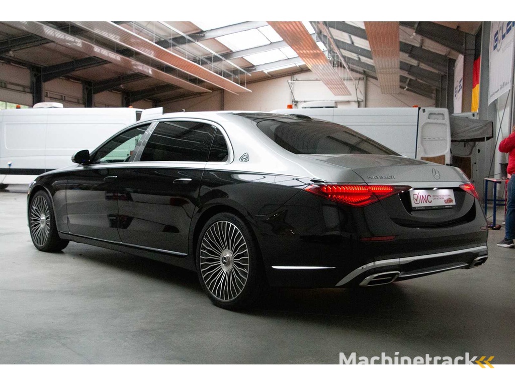 Mercedes Benz - 2024 - Maybach - S680 - Personenauto