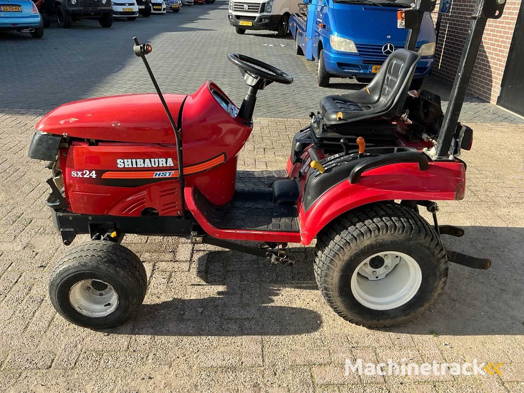 Shibaura SX24 Minitractor