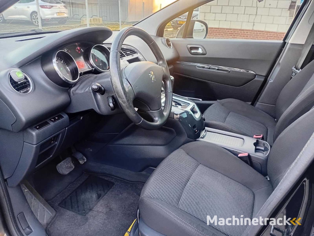 Peugeot 5008 1.6 Turbo ST 5p, 48-RSB-4