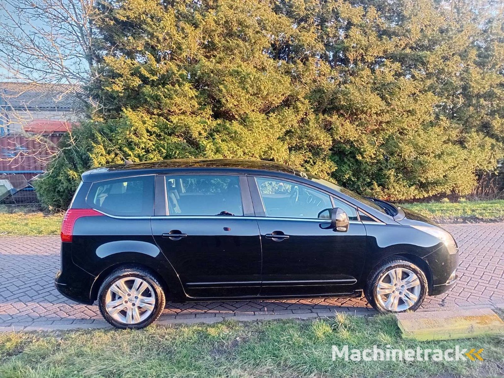 Peugeot 5008 1.6 Turbo ST 5p, 48-RSB-4