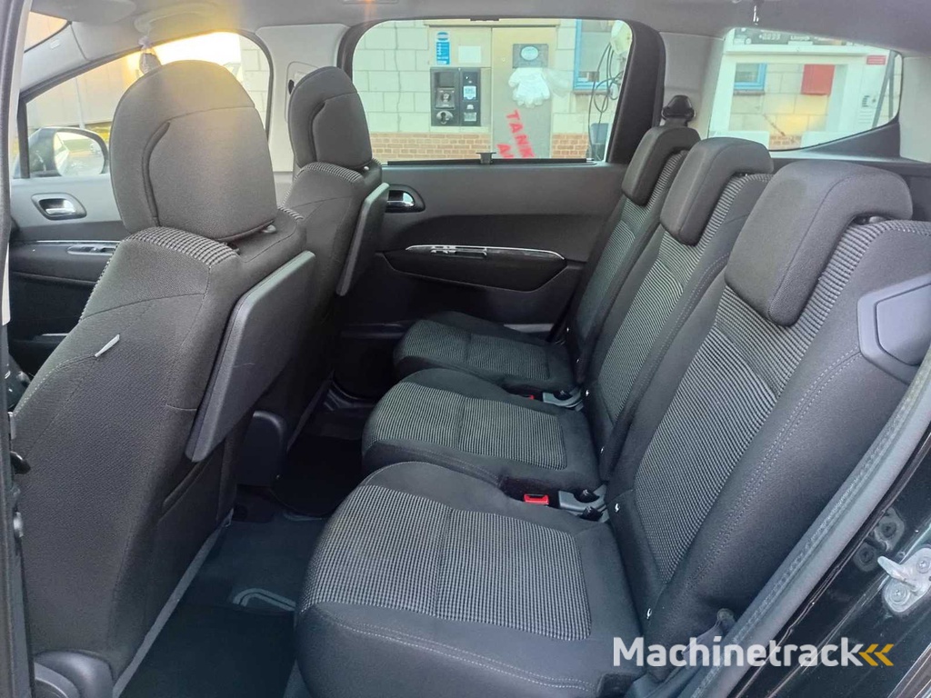 Peugeot 5008 1.6 Turbo ST 5p, 48-RSB-4