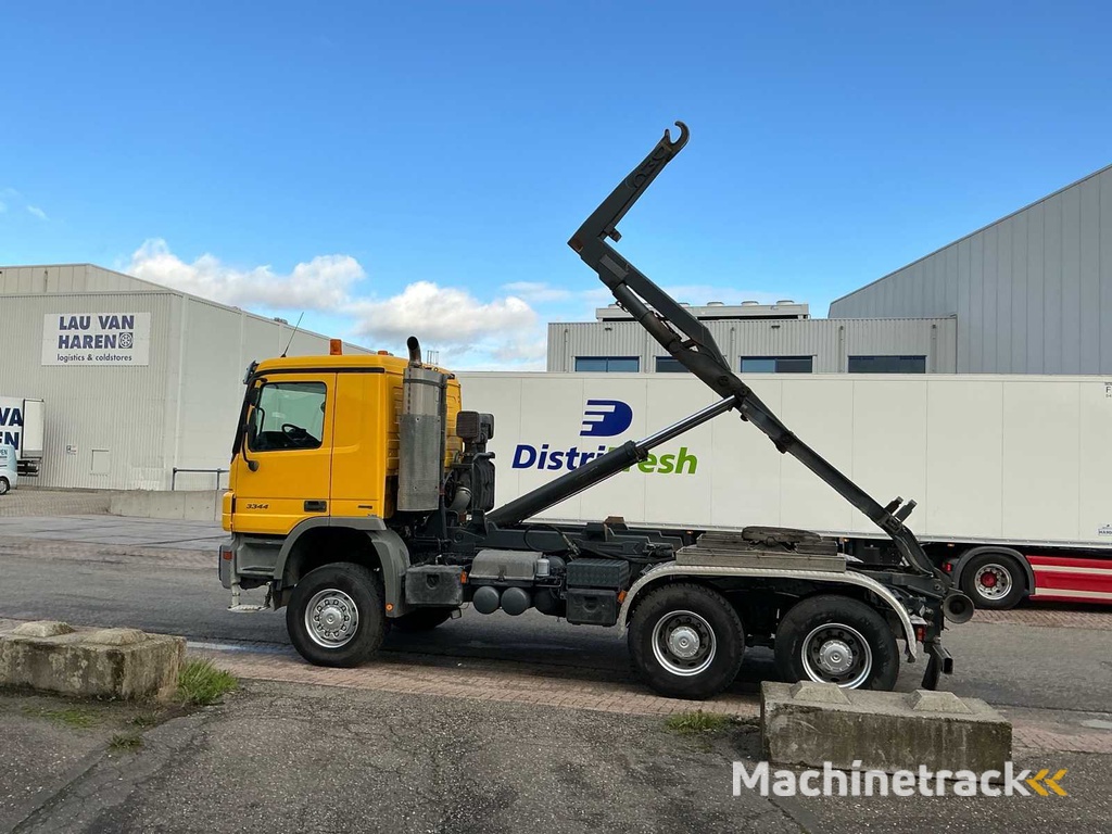 2007 MERCEDES Actros 3344 Vrachtwagen