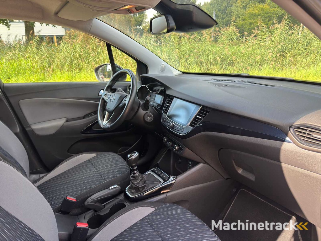 Opel Crossland X 1.2 Turbo 120 Jaar Edition; J-989-KK