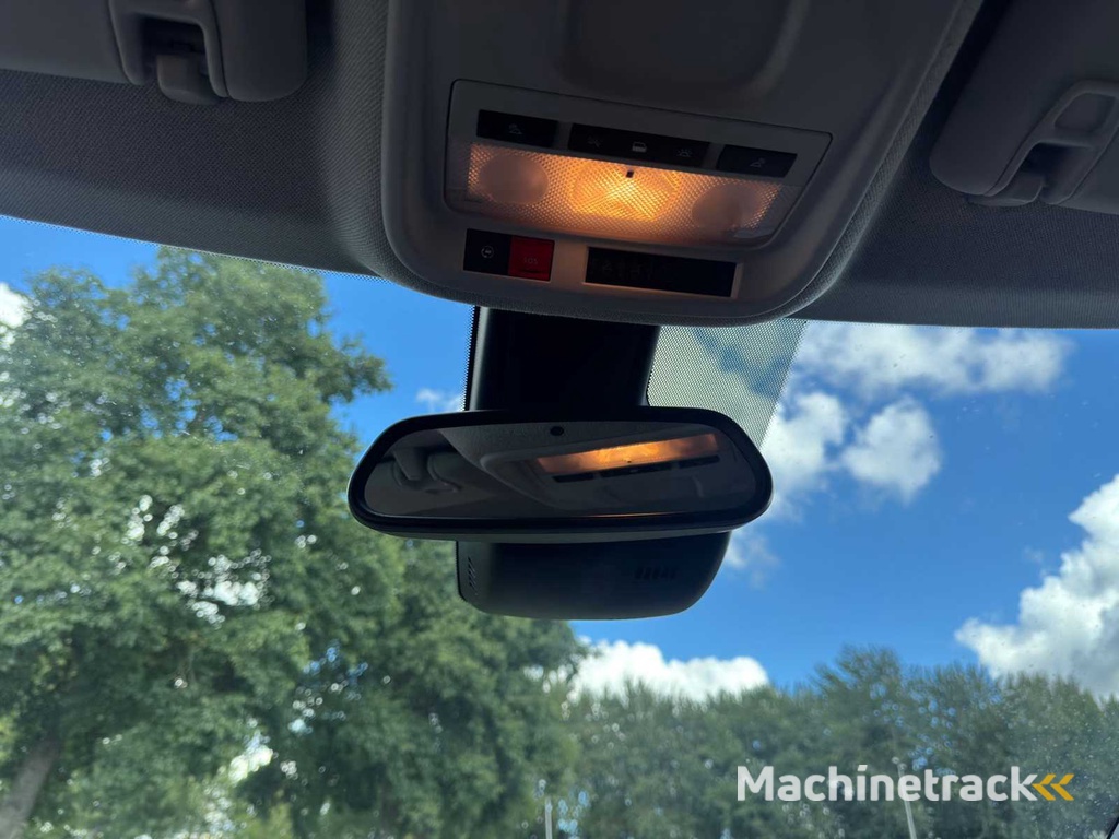 Opel Crossland X 1.2 Turbo 120 Jaar Edition; J-989-KK