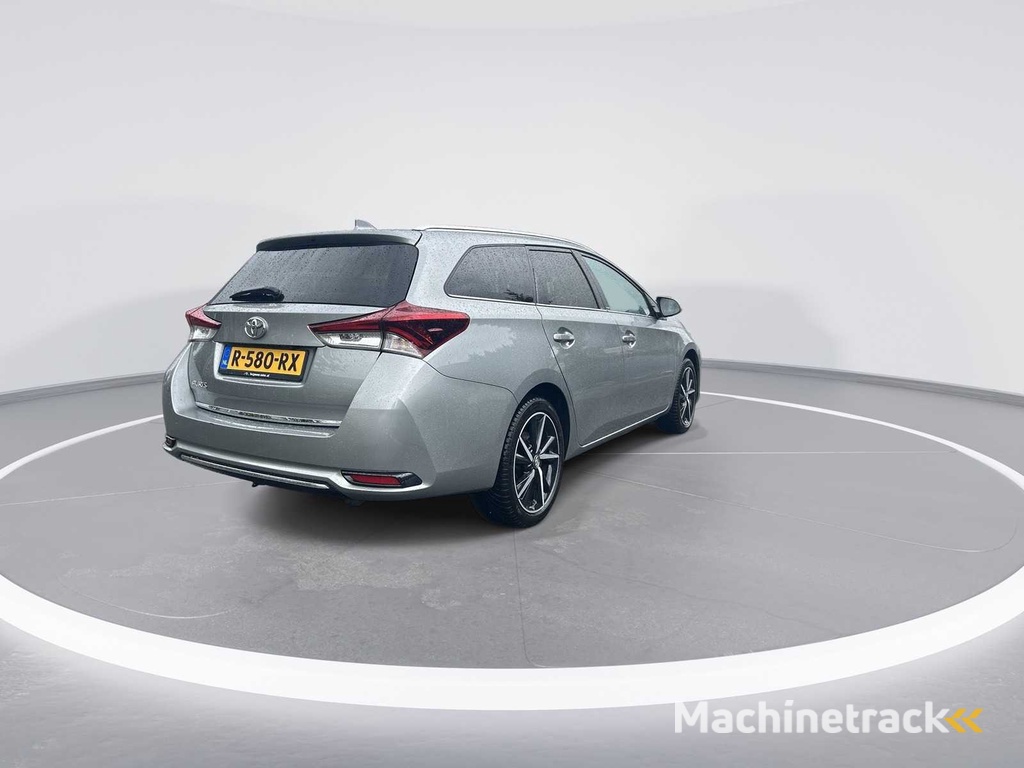Toyota Auris Touring Sports 1.2T Dynamic | R-580-RX