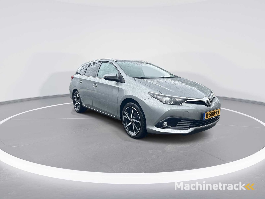 Toyota Auris Touring Sports 1.2T Dynamic | R-580-RX