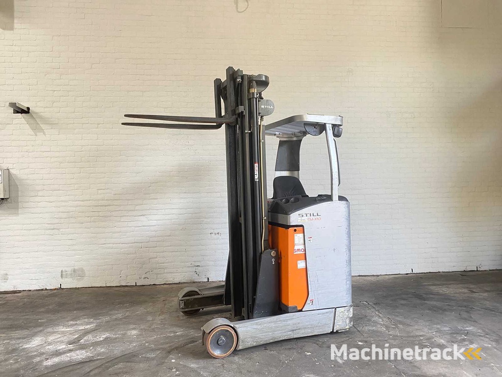 Still - 2017 - FM-X10 - Schubmaststapler
