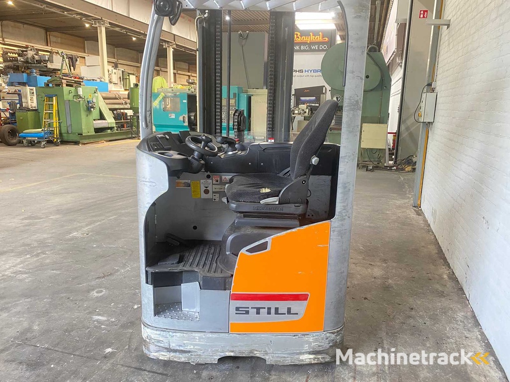 Still - 2017 - FM-X10 - Schubmaststapler