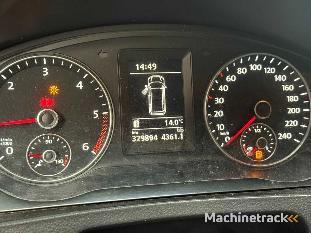 Volkswagen Transporter 2.0 TDI L2H2, VL-658-L