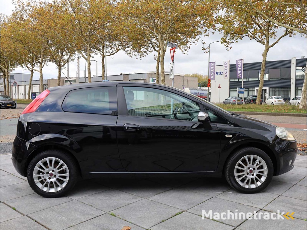 Fiat Grande Punto 1.4 Nero Bianco, 2009, 45-JFB-9