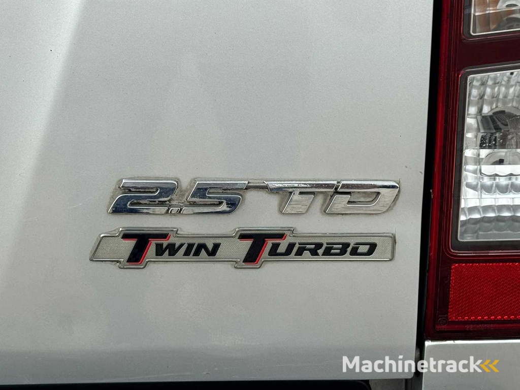 Isuzu D-Max 2.5 Double Cab LSX 5-PERSOONS - 2016 | VX-388-L