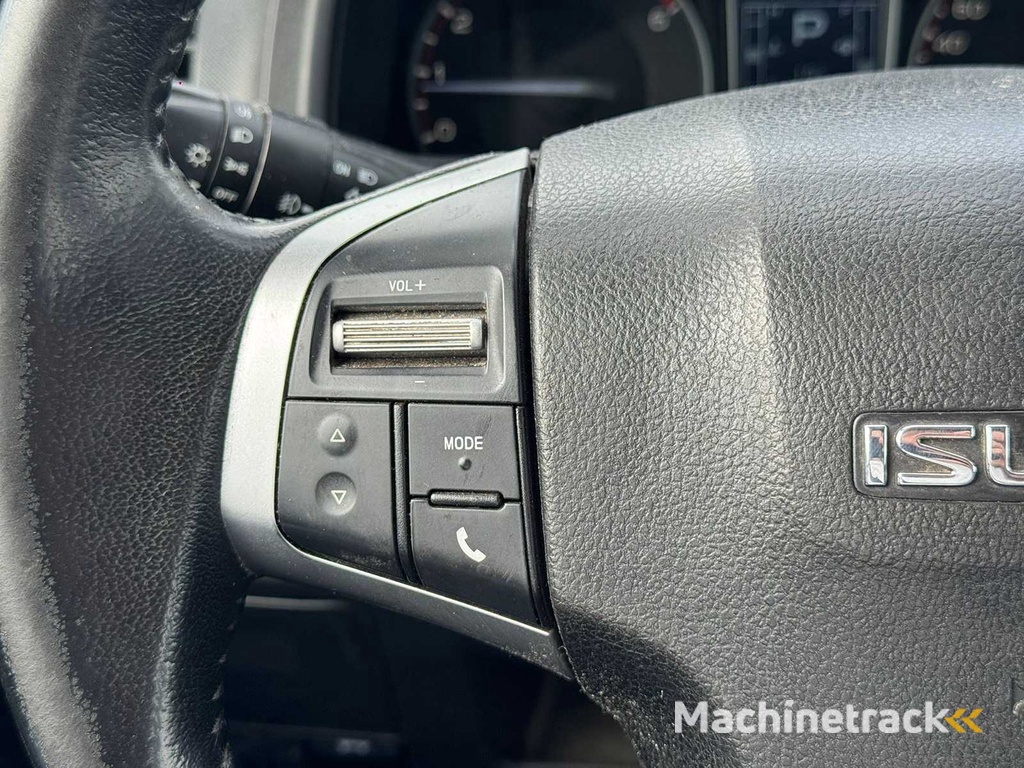 Isuzu D-Max 2.5 Double Cab LSX 5-PERSOONS - 2016 | VX-388-L