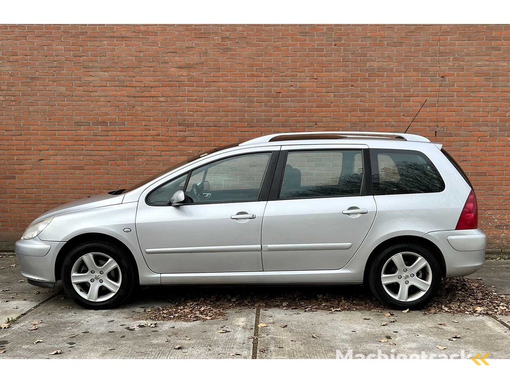 Peugeot 307 SW 2.0 16V Premium, 81-RH-DH