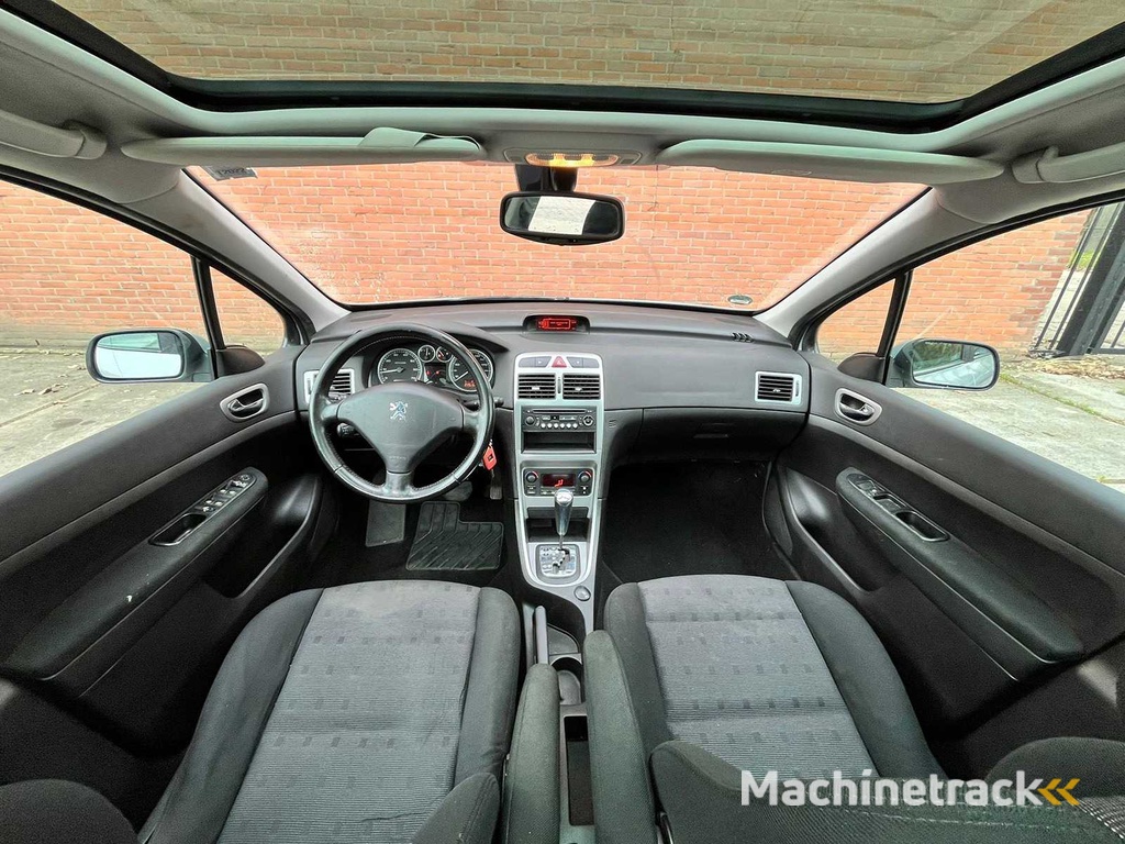 Peugeot 307 SW 2.0 16V Premium, 81-RH-DH