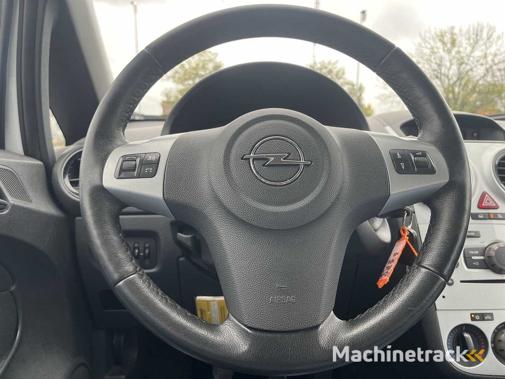 Opel Corsa 1.3 CDTi EcoFlex S/S Cosmo 2013 | 7-KZJ-84