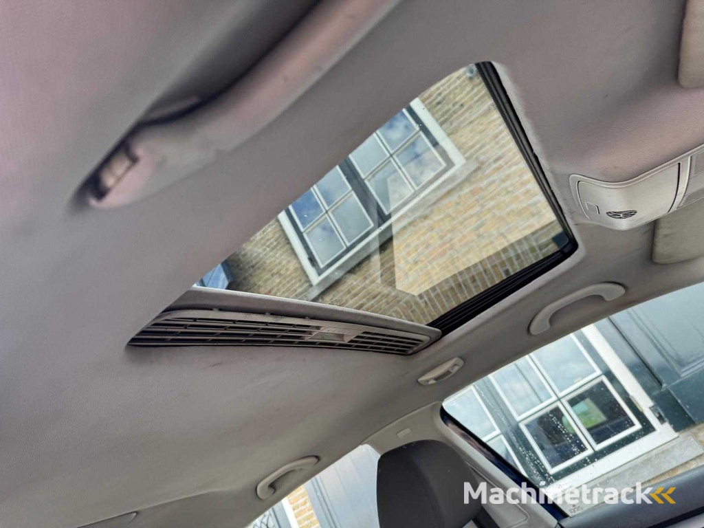 Volkswagen Golf 1.6 FSI Clima Comfortline HH-682-X