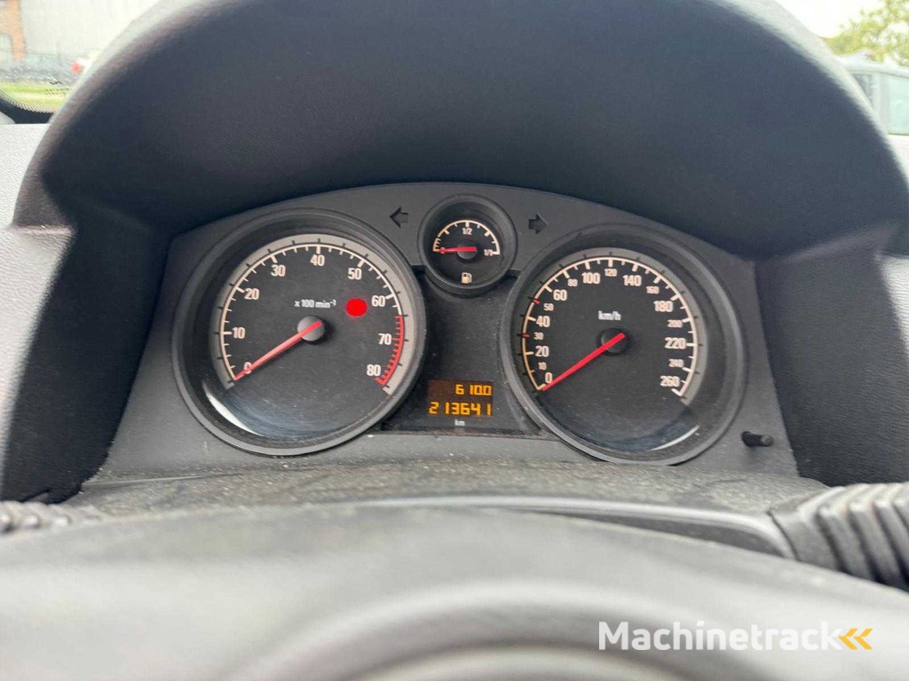 Opel  Astra Wagon  1.6 Essentia Airco 73-RJ-PN