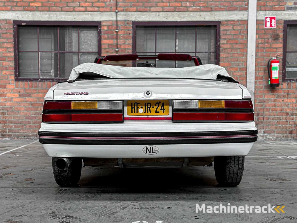 Ford Mustang Cabriolet 112pk 1983, HF-JR-24